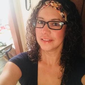 Meet your Posher, Gabriela